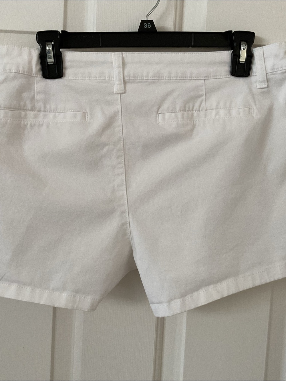 a.n.a Mid-Rise White Women's Cotton Shorts - Picture 6 of 6
